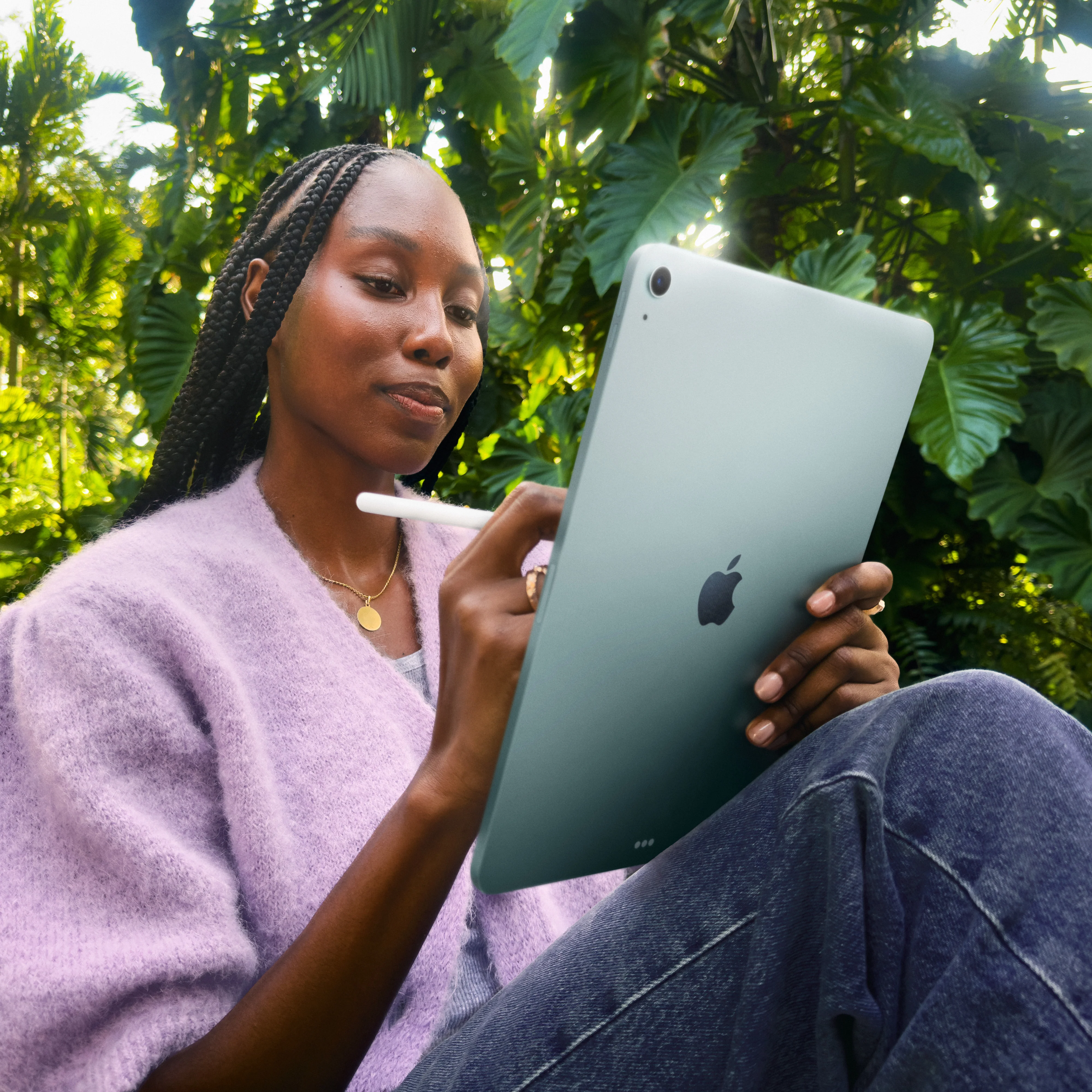 13-inch iPad Air Wi-Fi + Cellular 128GB - Starlight (M3) - Image 8